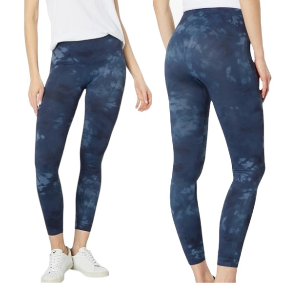 SPANX Pants - Spanx Deep Blue Tie Dye Look at Me Now Seamless Leggings Size Medium